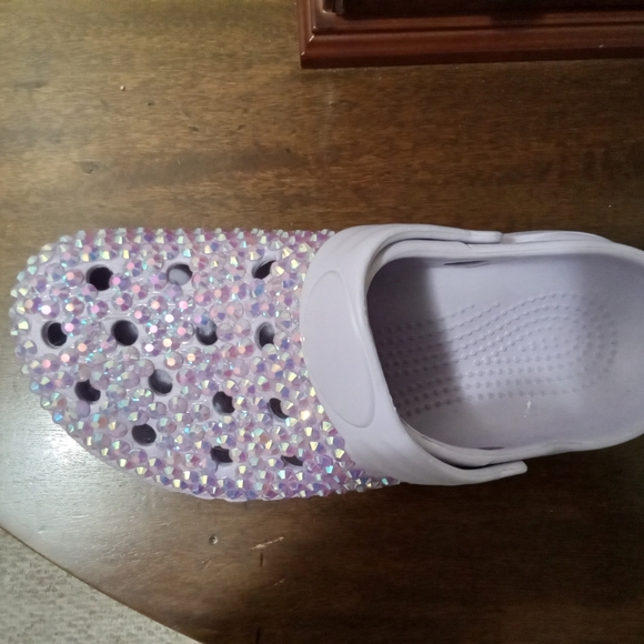 Lavender Luxe Crystal Clogs  Small - Picture 13 of 16